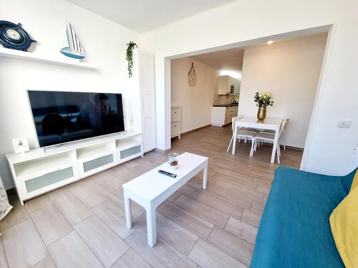 Apartamento Dino 10 Playa Roca Costa Teguise Spain
