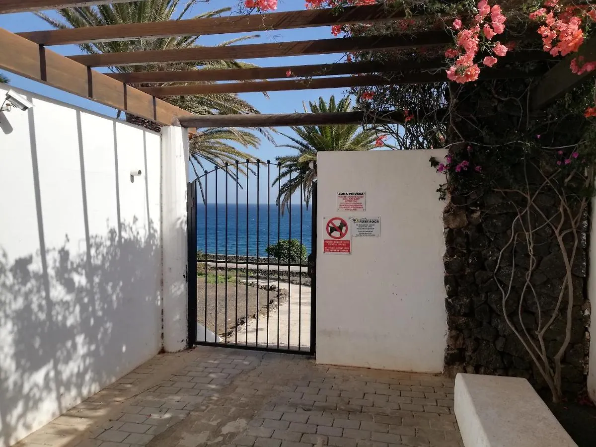 Apartamento Dino 10 Playa Roca Costa Teguise 0*,