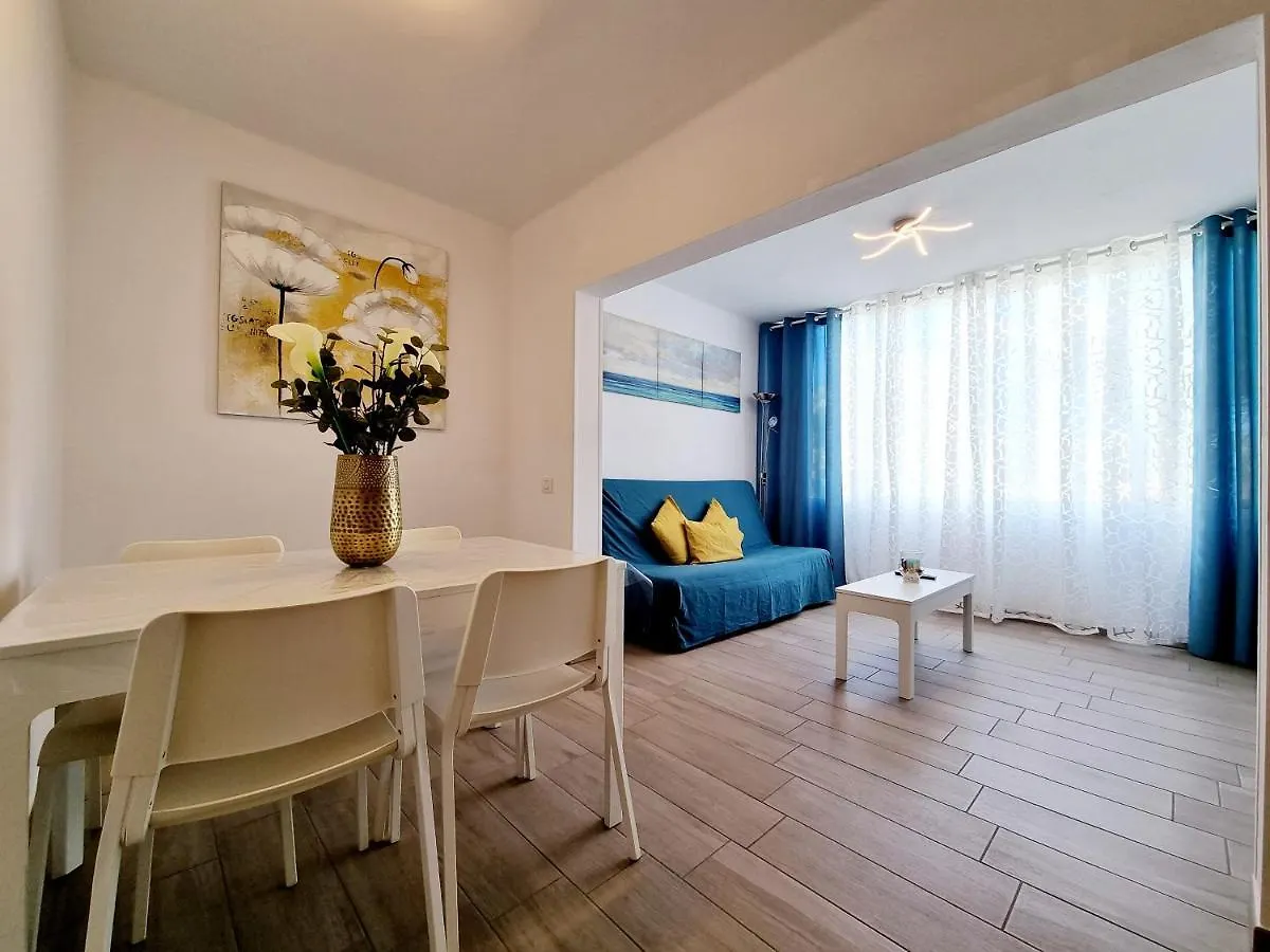 Apartamento Dino 10 Playa Roca Costa Teguise Spain